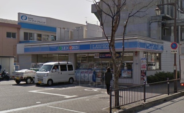 コンビニ　ローソン　内環吹田芳野町店（コンビニ）まで470m