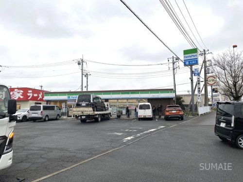 コンビニ　ファミリーマート西大宮バイパス店（コンビニ）まで461m