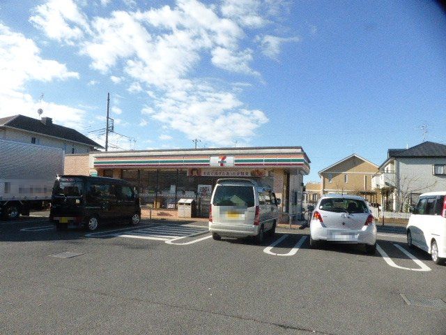 コンビニ　セブン－イレブン 吉川平沼店（コンビニ）まで355m