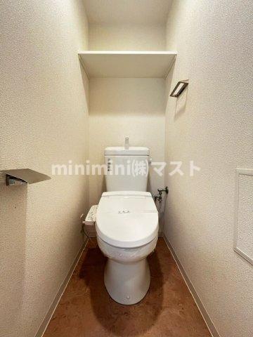 トイレ　※同マンション別間取り参考写真です