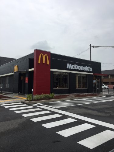 飲食店　マクドナルド 東大阪柏田店（飲食店）まで129m