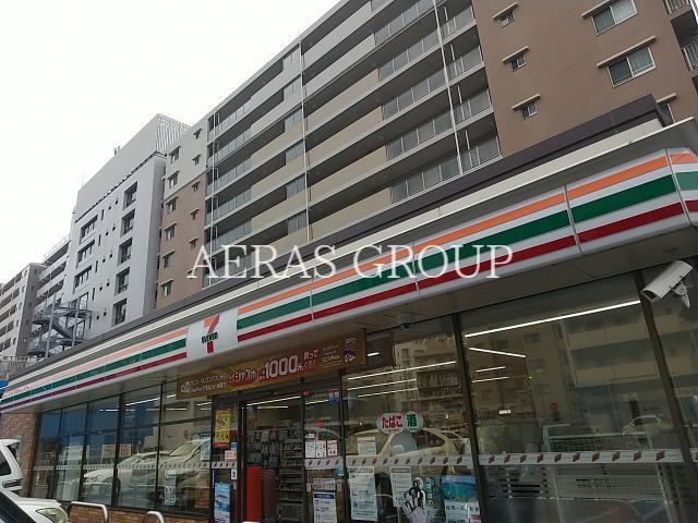 コンビニ　セブンイレブン横浜鶴見中央5丁目店（コンビニ）まで318m