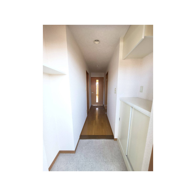 玄関　他部屋参考（６０１）