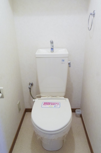トイレ　図面と現状に相違がある場合には現状を優先