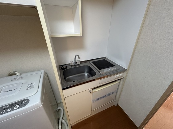 キッチン　※別部屋の写真です