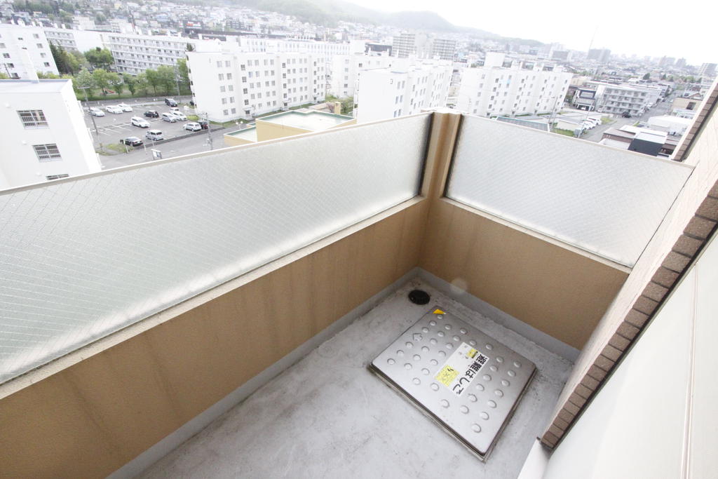 バルコニー　※別号室参考画像