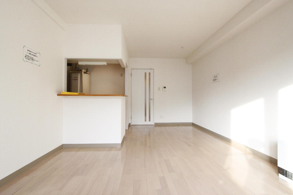 居室・リビング　※別号室参考画像
