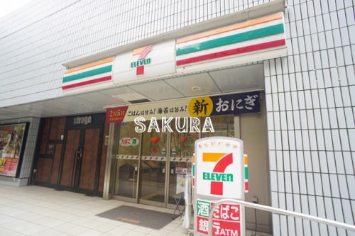 コンビニ　セブンイレブン 横浜アリーナ店（コンビニ）まで536m