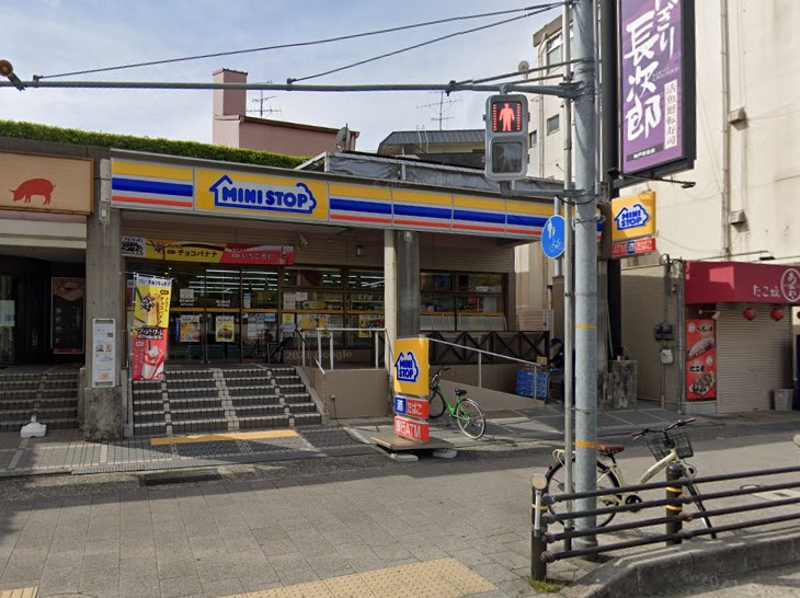 コンビニ　ミニストップ 神戸住吉店（コンビニ）まで400m