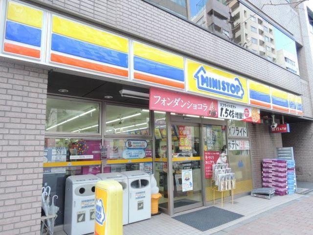 コンビニ　ミニストップ岩本町2丁目店（コンビニ）まで273m