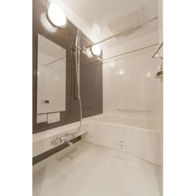 バス・シャワールーム　※写真は同タイプ住戸です。