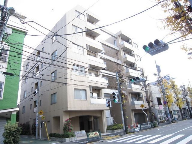 建物外観　本駒込駅まで徒歩５分