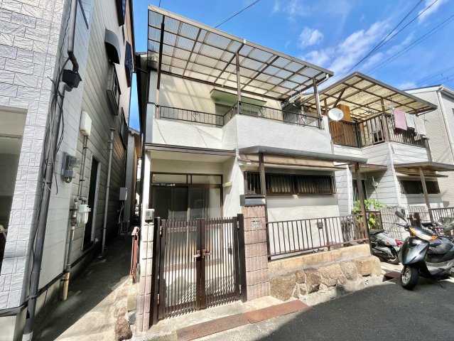 高鷲5丁目戸建て