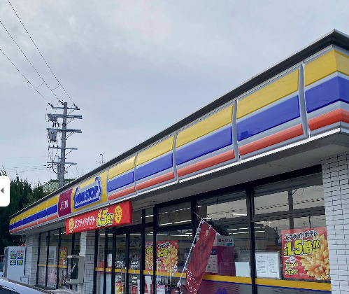 コンビニ　ミニストップ藤井寺４丁目店（コンビニ）まで776m