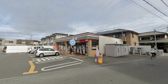 コンビニ　セブンイレブン　姫路田寺７丁目店（コンビニ）まで300m