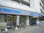 コンビニ　ローソン 駒込駅前店（コンビニ）まで305m