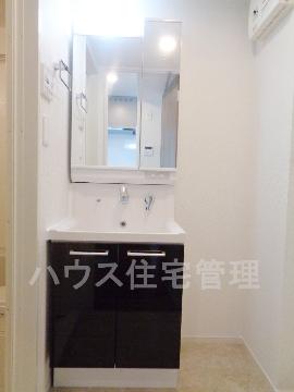 洗面設備　洗髪洗面化粧台