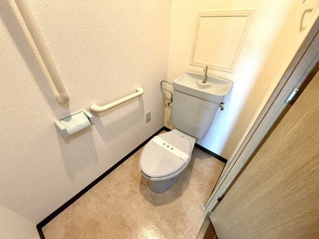 トイレ　バストイレ別でオススメです♪