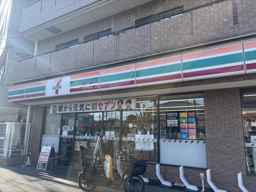 コンビニ　セブンイレブン砧6丁目店（コンビニ）まで28m