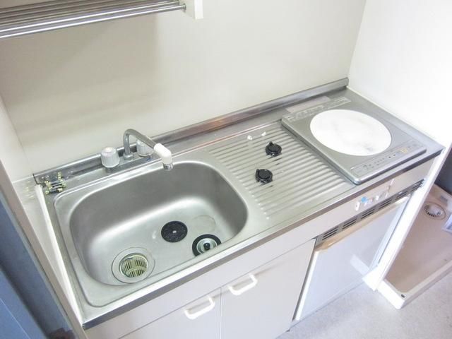 キッチン　★お部屋探しは株式会社タウンハウジング東京まで★