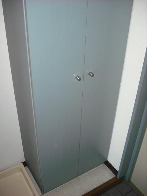 玄関　★お部屋探しは株式会社タウンハウジング東京まで★
