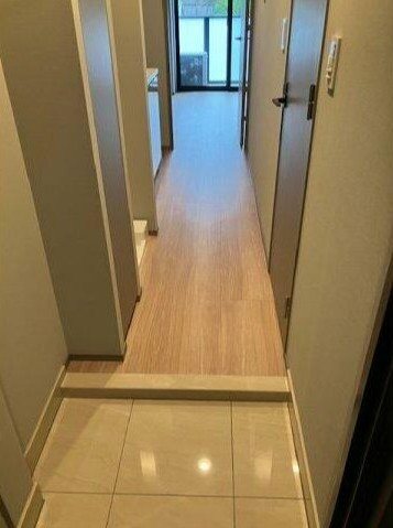 玄関　※参考写真