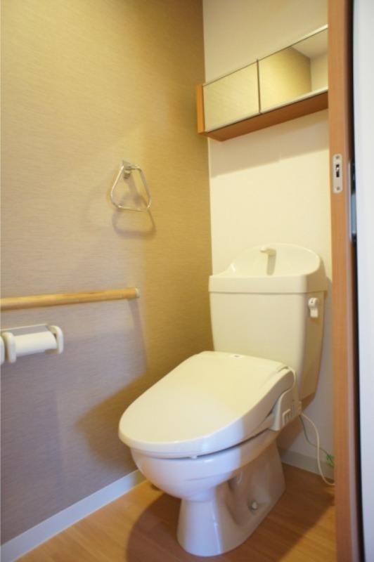 トイレ　図面と現状に相違がある場合には現状を優先