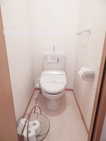 トイレ　※写真は以前のモデルルームとなります。