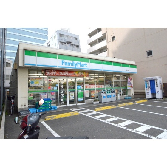 コンビニ　ファミリーマート西十日市店（コンビニ）まで151m