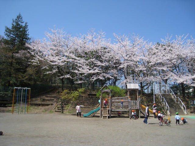 幼稚園・保育園　由木あすなろ保育園（幼稚園・保育園）まで1121m