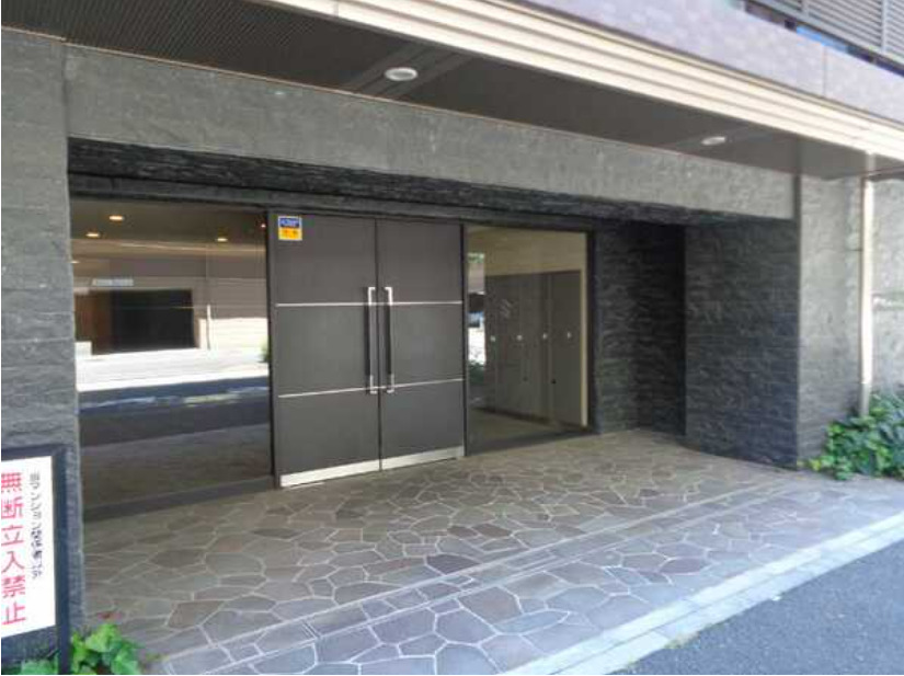 エントランス　【人気急上昇中の新横浜駅♪】オススメ物件です！