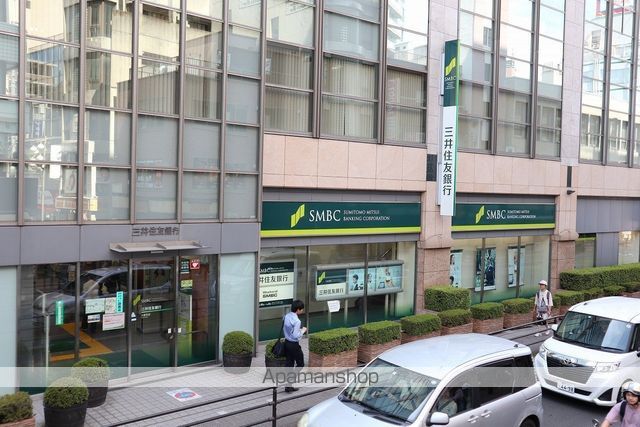 銀行　（株）三井住友銀行／大泉支店（銀行）まで873m