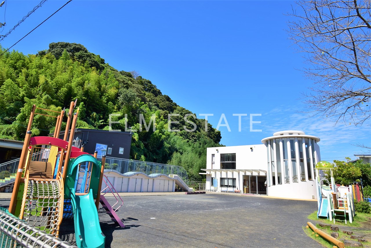 幼稚園・保育園　るり保育園（幼稚園・保育園）まで495m