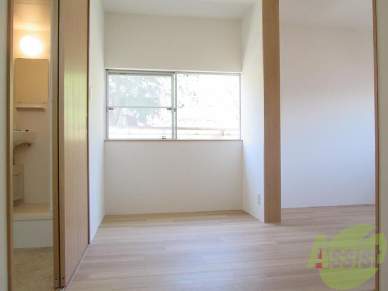 その他部屋・スペース　８帖の大きなお部屋です。配置も自由自在ですね