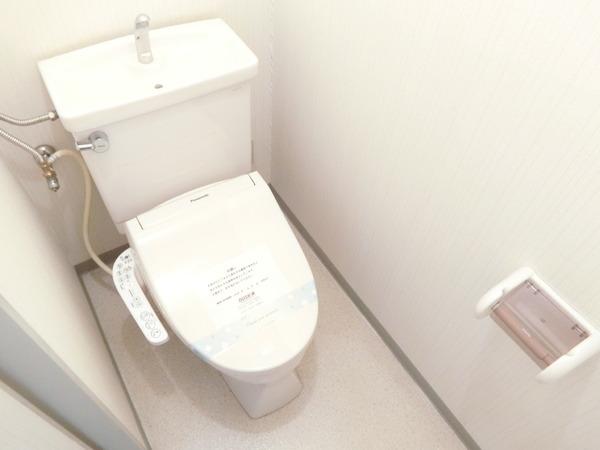 トイレ　ウォシュレット！