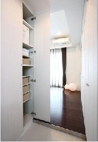 収納　同マンション別部屋