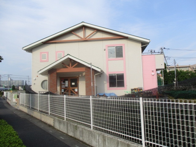 幼稚園・保育園　けやきの森保育園清門町園（幼稚園・保育園）まで337m