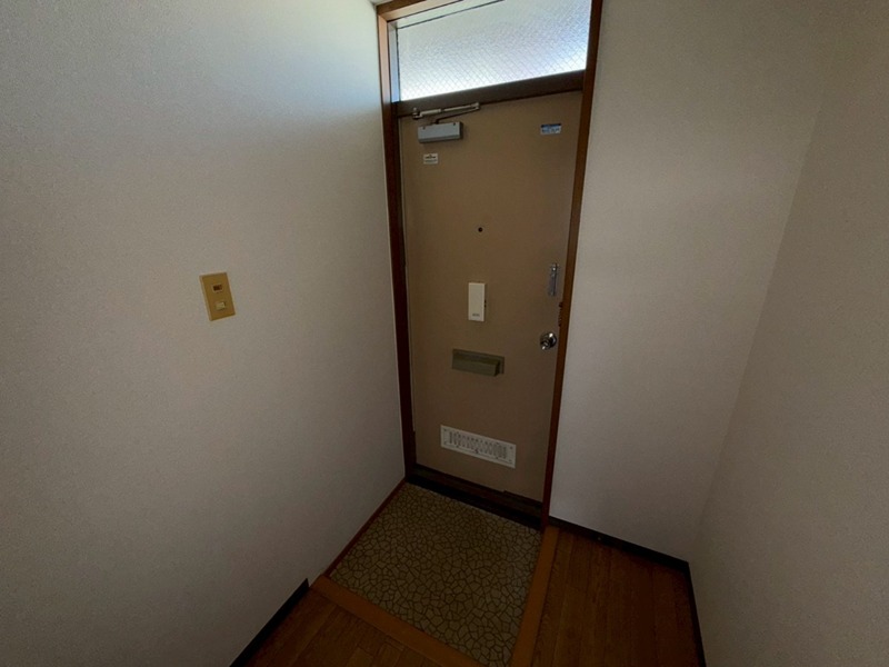玄関　別部屋参考写真