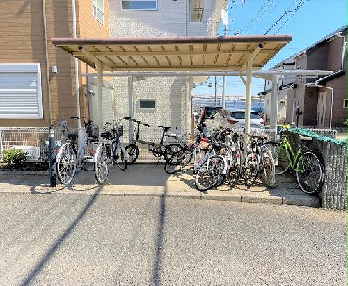 その他共有部分　屋根付き駐輪場