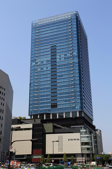 ショッピングセンター　グランフロント大阪（ショッピングセンター）まで2500m