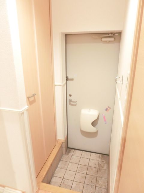 玄関　シューズボックス付きです。