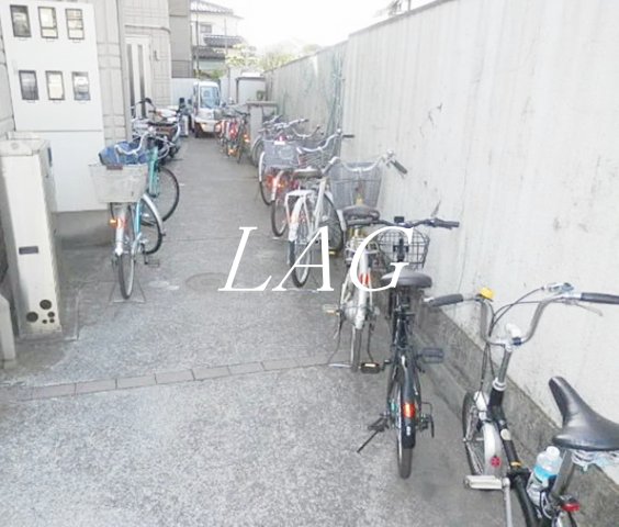 その他共有部分　駐輪場です。