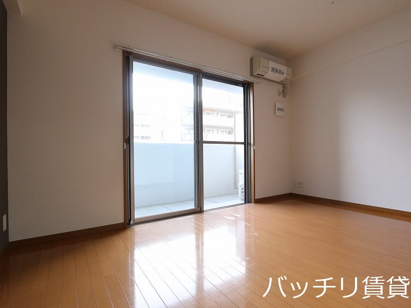 その他部屋・スペース　画像は別号室タイプの為、現状を優先致します。