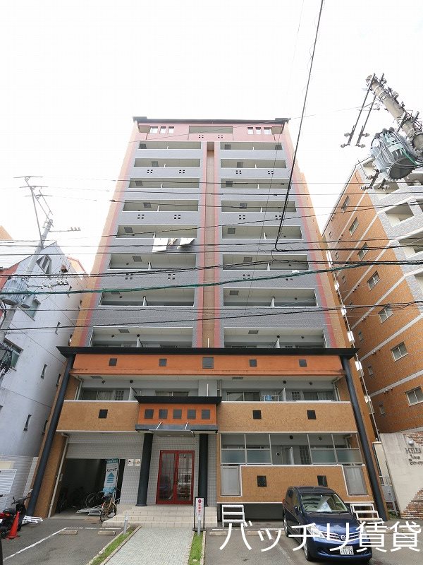 建物外観　オートロックつきマンション