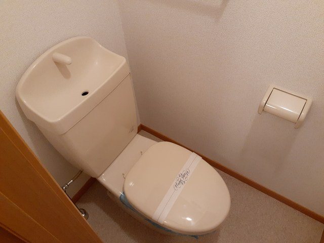 トイレ　トイレ
