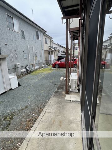 ＪＲ東海道本線 浜松駅 バス乗車時間：38分 最寄りバス停で下車 徒歩3分 2階建 築47年の内装写真