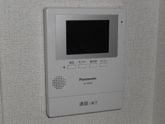 セキュリティ　カラーＴＶモニター付インターホン完備