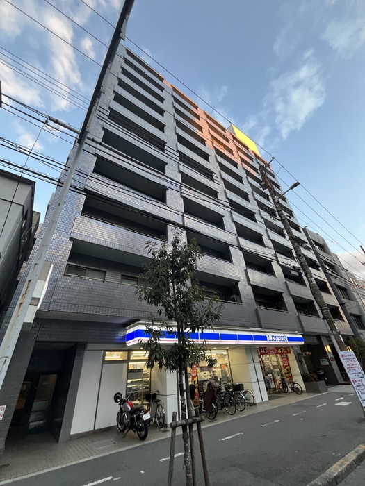 上三青山ハイツの外観写真