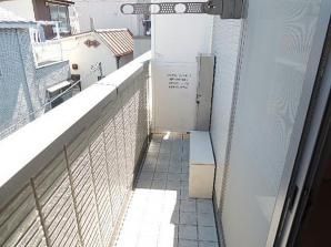 バルコニー　（別タイプ参考写真）Ｎｅｕｅ　Ｂｕｒｇ東十条　北区東十条1