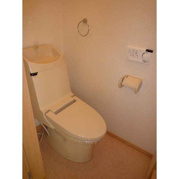 ヴァン・クレールのトイレ写真